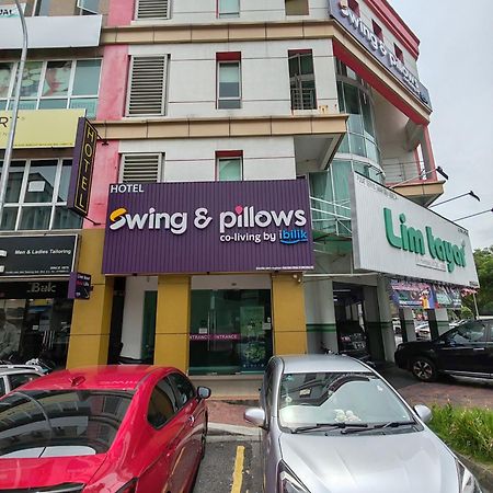 Pillows Plus Kota Damansara Buitenkant foto